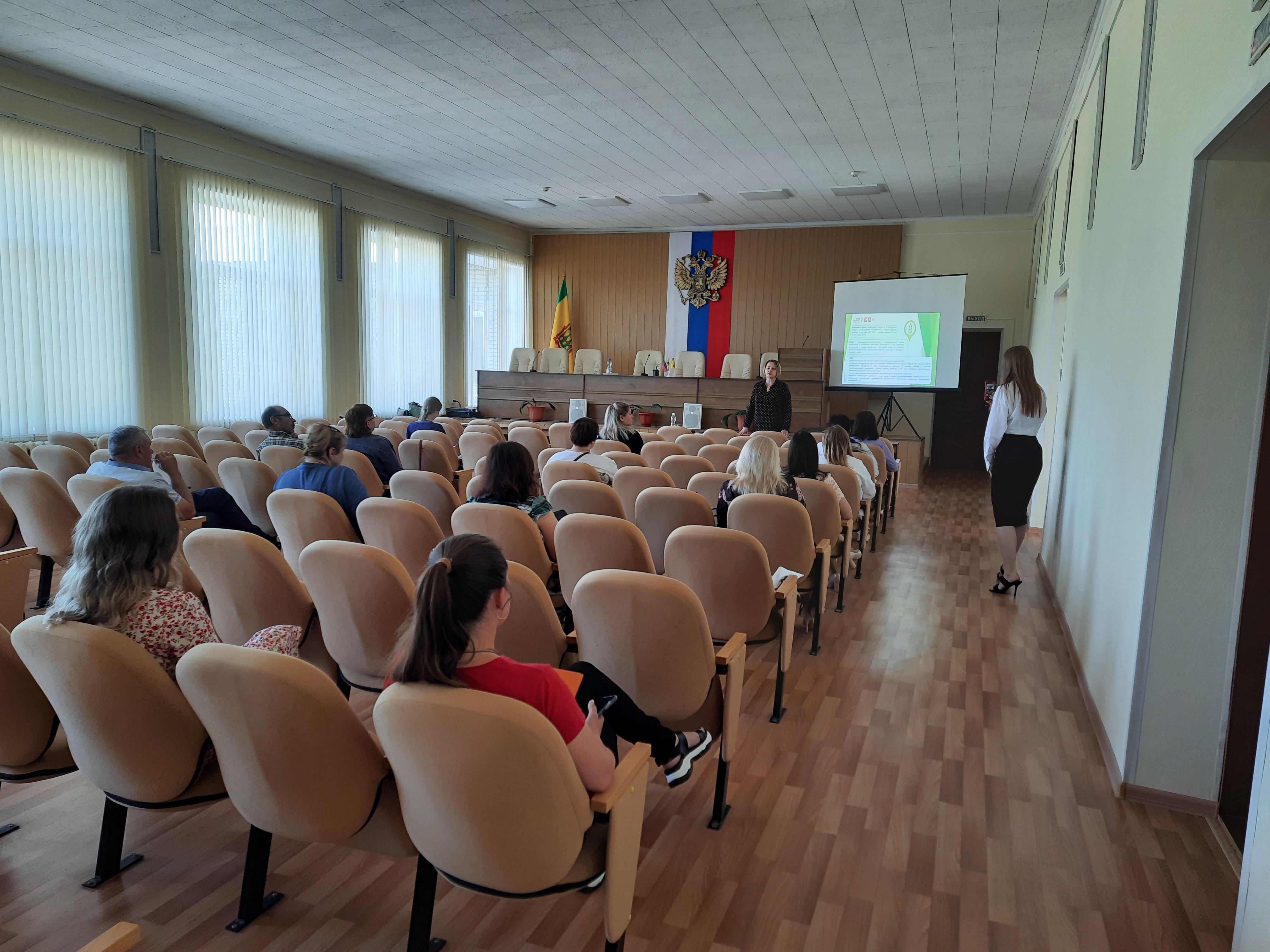 Выездное совещание в Шемышейском и Камешкирском районах области